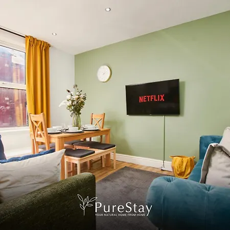 Perfect Contractor House In With 6 Beds By Purestay - 7 Nights Min! ليدز