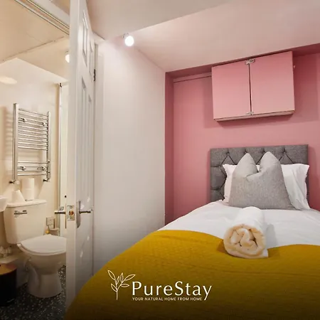 بيت للعطل Perfect Contractor House In With 6 Beds By Purestay - 7 Nights Min! *